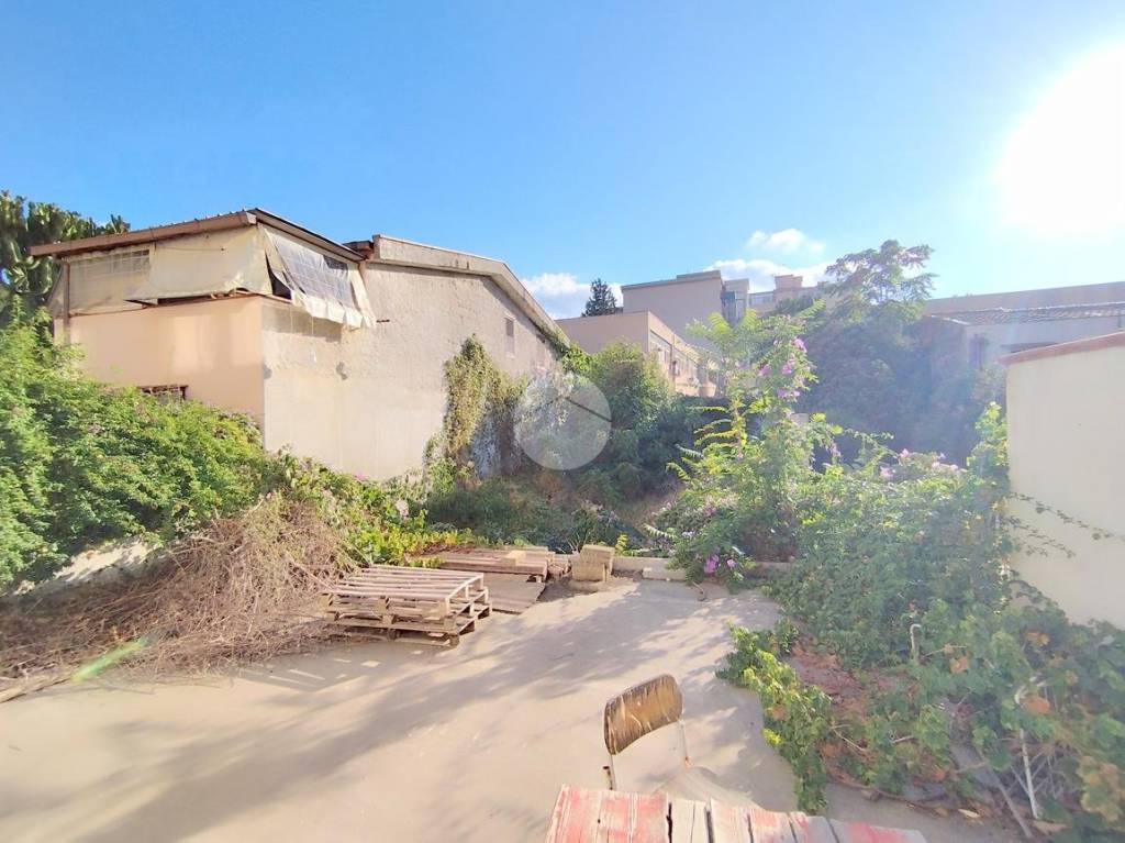 appartamento in vendita a Palermo in zona San Lorenzo