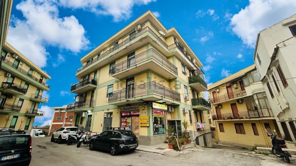 appartamento in vendita a Palermo in zona Villagrazia/Falsomiele