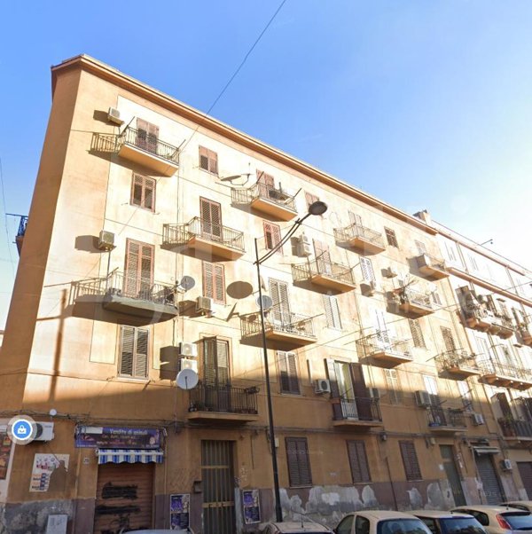 appartamento in vendita a Palermo in zona Montegrappa / Santa Rosalia