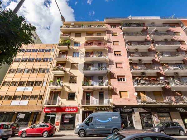 ufficio in vendita a Palermo in zona Montepellegrino