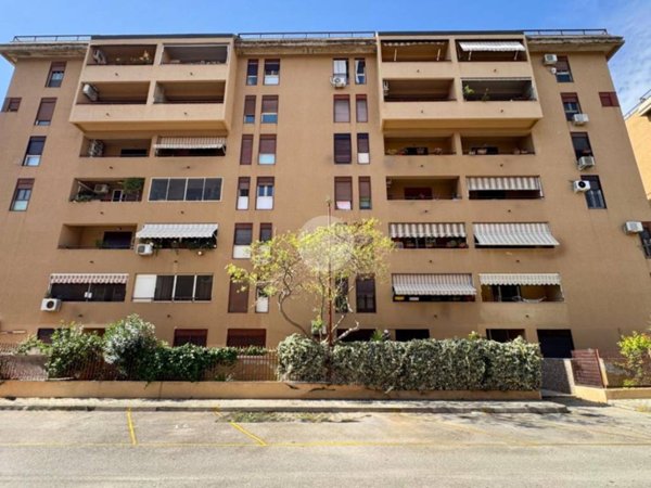appartamento in vendita a Palermo in zona Calatafimi / Cuba