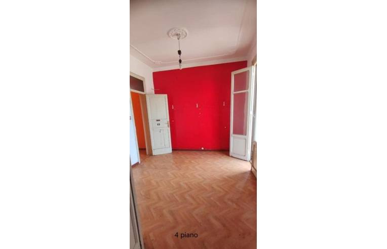 intera palazzina in vendita a Palermo in zona Politeama