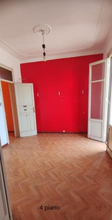 intera palazzina in vendita a Palermo in zona Politeama