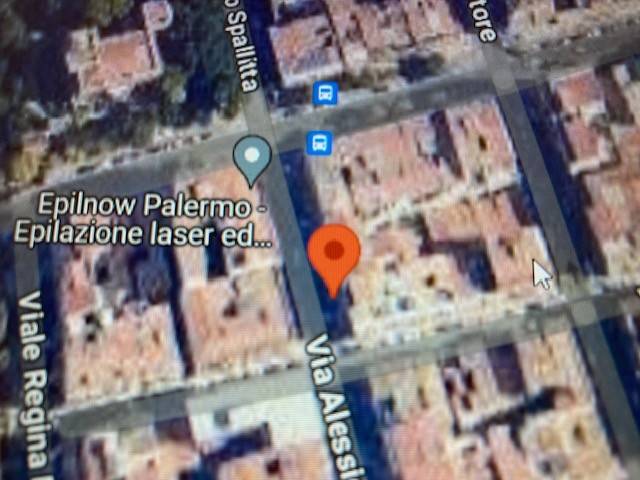 locale commerciale in vendita a Palermo in zona Calatafimi / Cuba