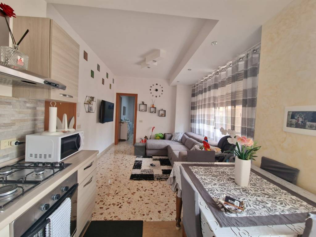 appartamento in vendita a Palermo in zona Uditore