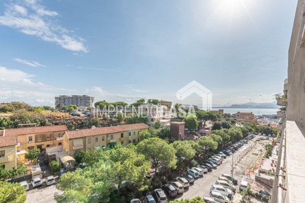 appartamento in vendita a Palermo in zona Arenella/Vergine Maria