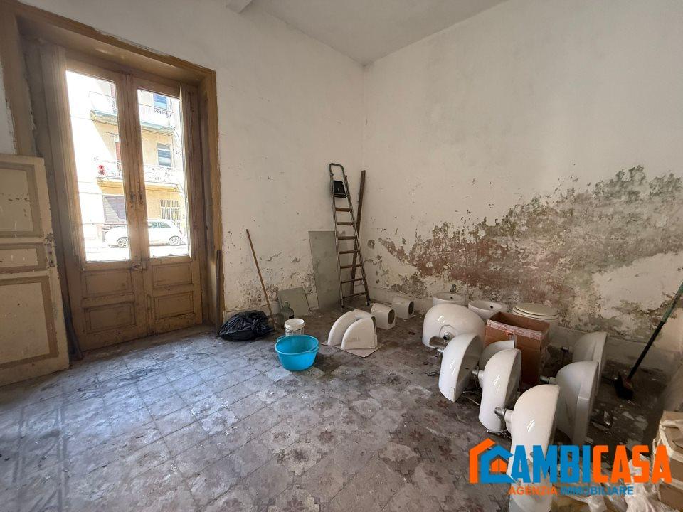 appartamento in vendita a Palermo in zona Chiavelli
