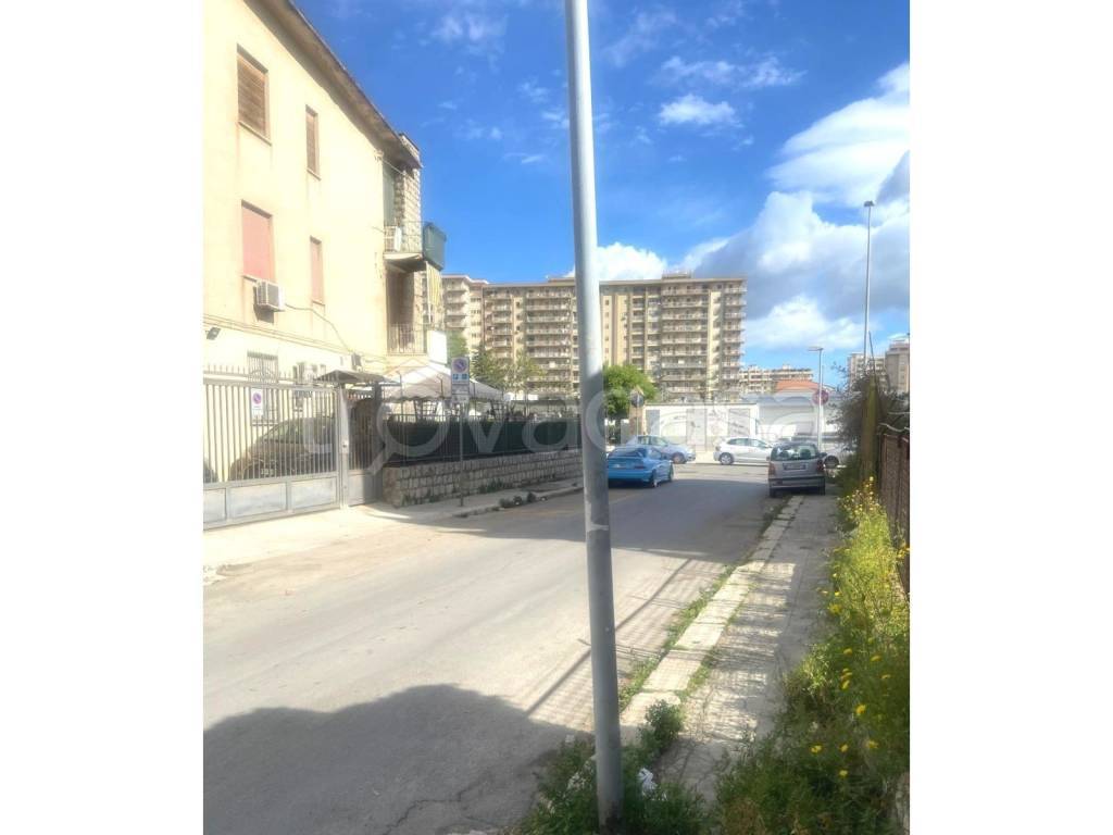 appartamento in vendita a Palermo in zona Altarello