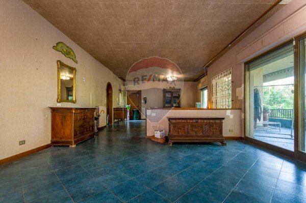 casa indipendente in vendita a Palermo in zona Tommaso Natale
