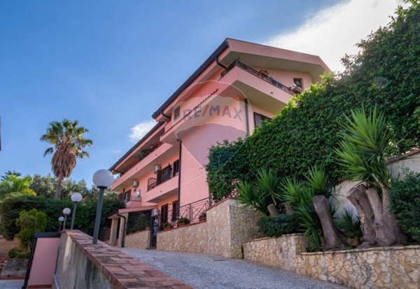 appartamento in vendita a Palermo in zona Borgo Nuovo