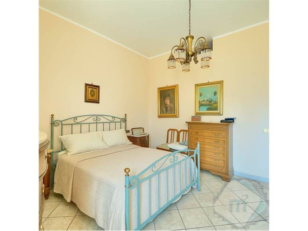 appartamento in vendita a Palermo in zona Zisa