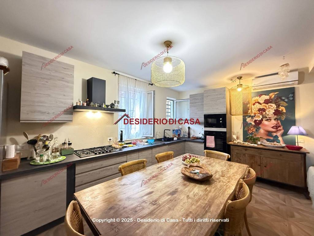 appartamento in vendita a Palermo in zona Addaura
