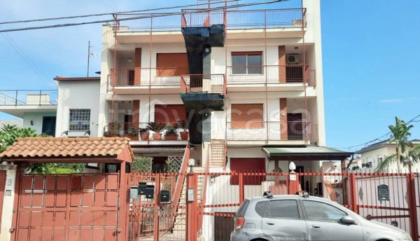 appartamento in vendita a Palermo in zona Partanna