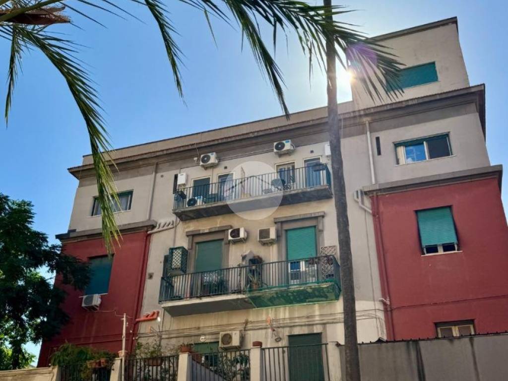 appartamento in vendita a Palermo in zona Zisa