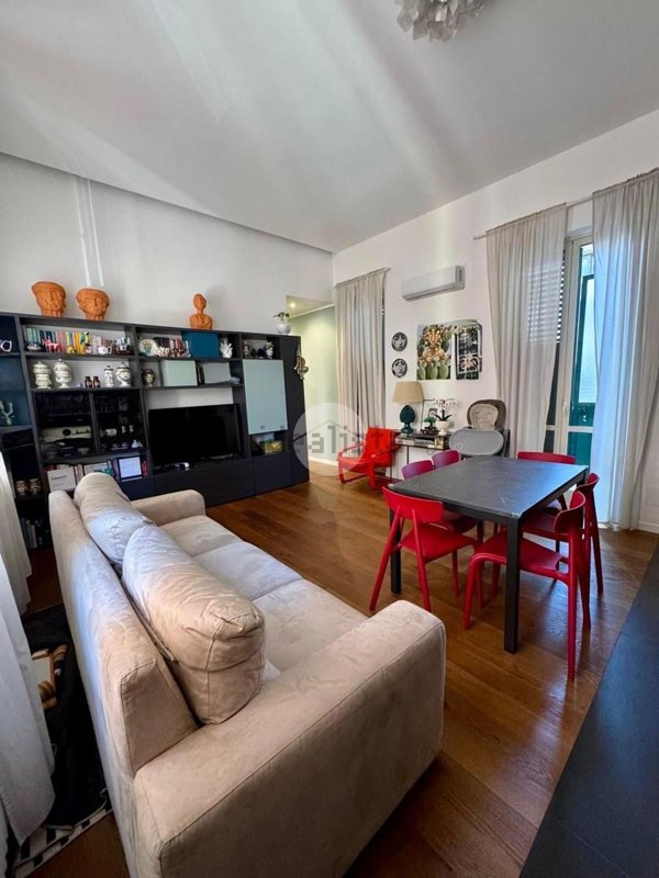 appartamento in vendita a Palermo in zona Zisa