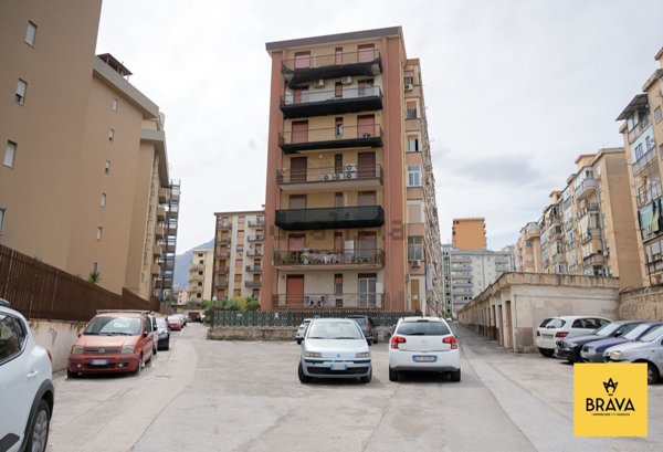 appartamento in vendita a Palermo in zona Roccella