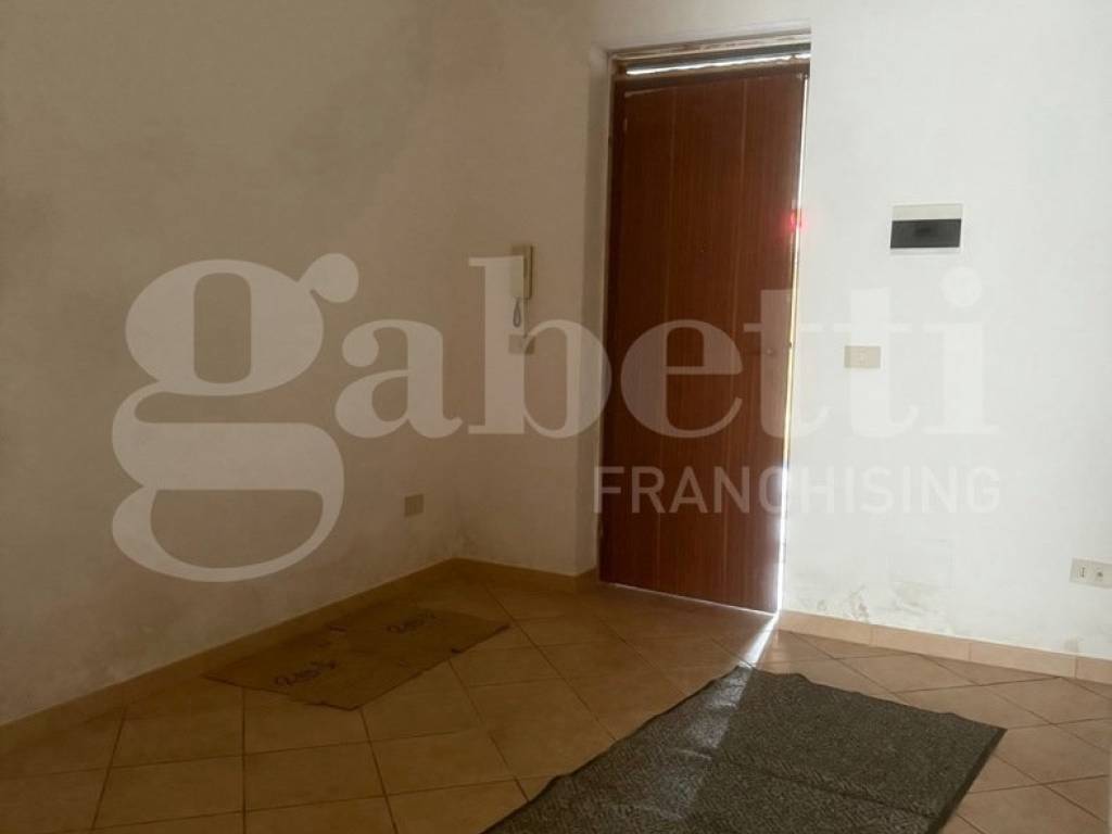 intera palazzina in vendita a Palermo in zona Malaspina/Palagonia