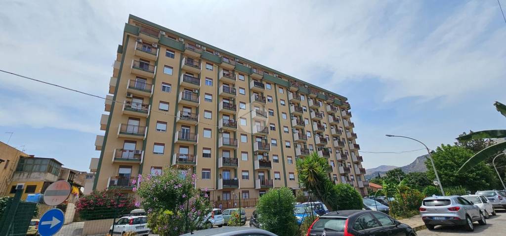 appartamento in vendita a Palermo in zona Pallavicino