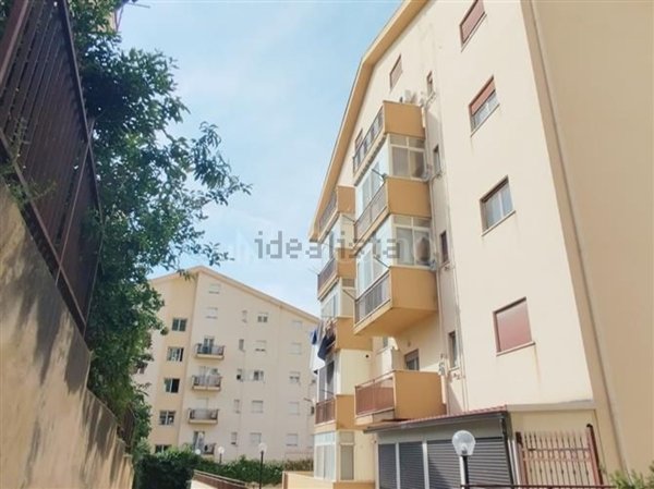 appartamento in vendita a Palermo in zona San Lorenzo
