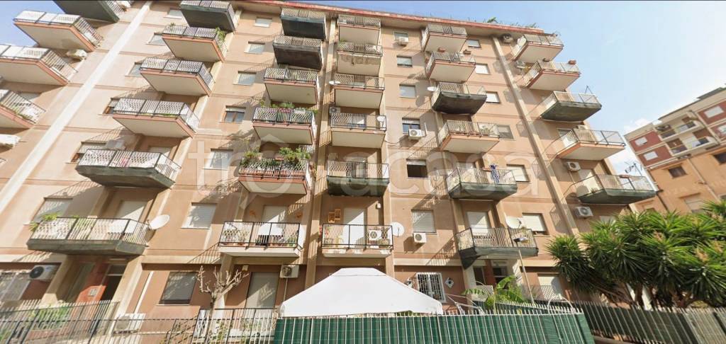appartamento in vendita a Palermo in zona Uditore