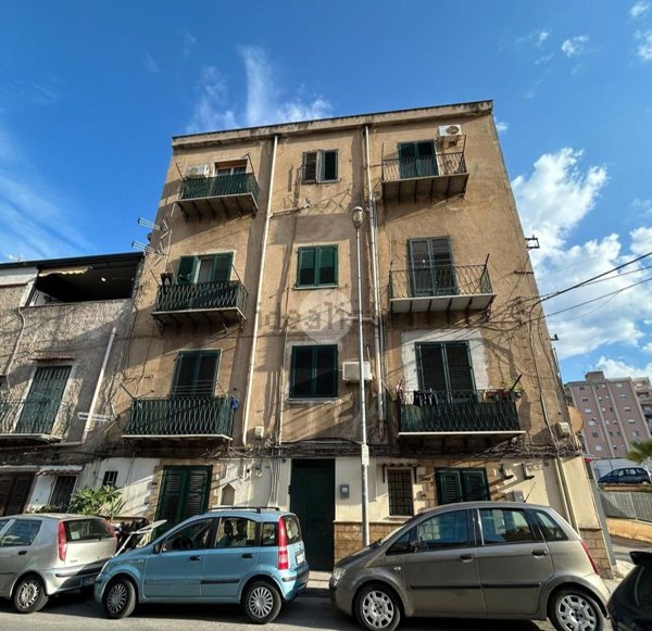 appartamento in vendita a Palermo in zona Oreto