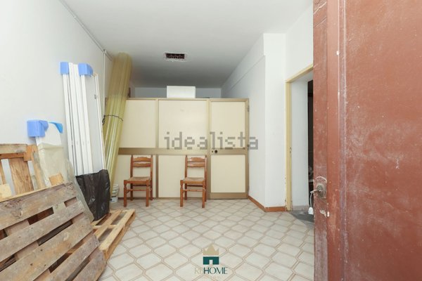 locale di sgombero in vendita a Palermo in zona Oreto