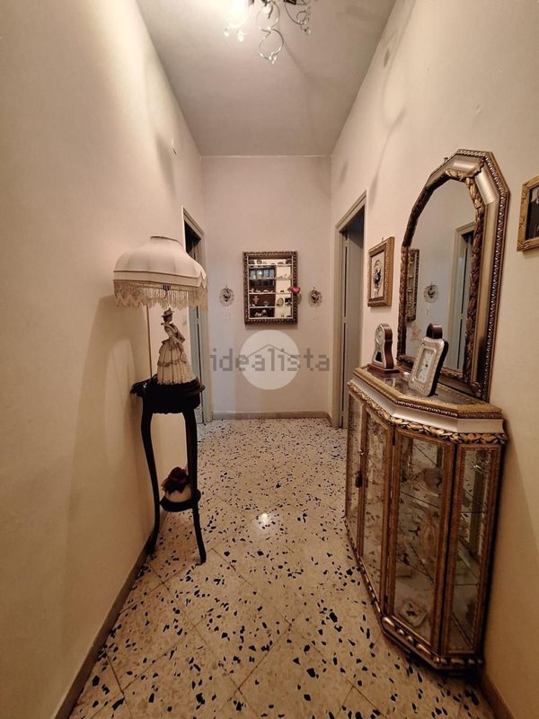 appartamento in vendita a Palermo in zona Oreto