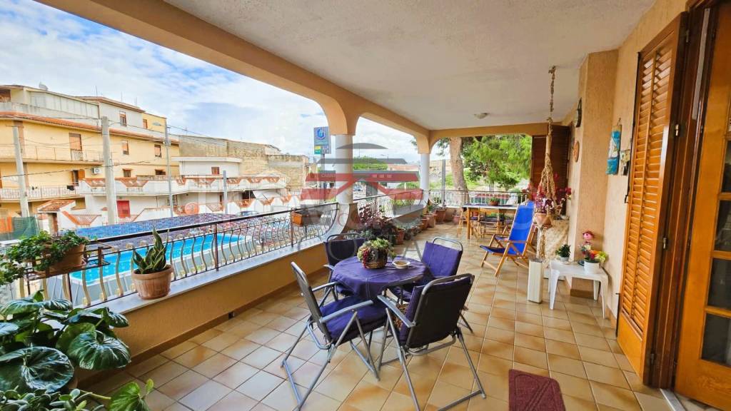 appartamento in vendita a Palermo in zona Villagrazia/Falsomiele