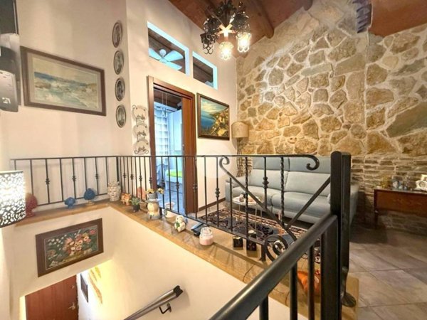 intera palazzina in vendita a Palermo in zona Malaspina/Palagonia