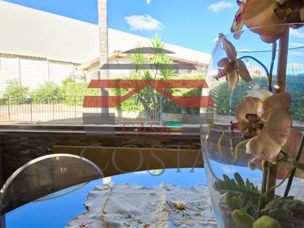 casa indipendente in vendita a Palermo in zona Centro storico