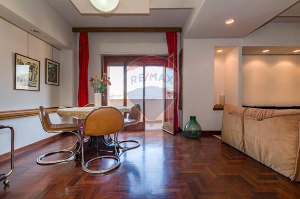 appartamento in vendita a Palermo in zona Malaspina/Palagonia