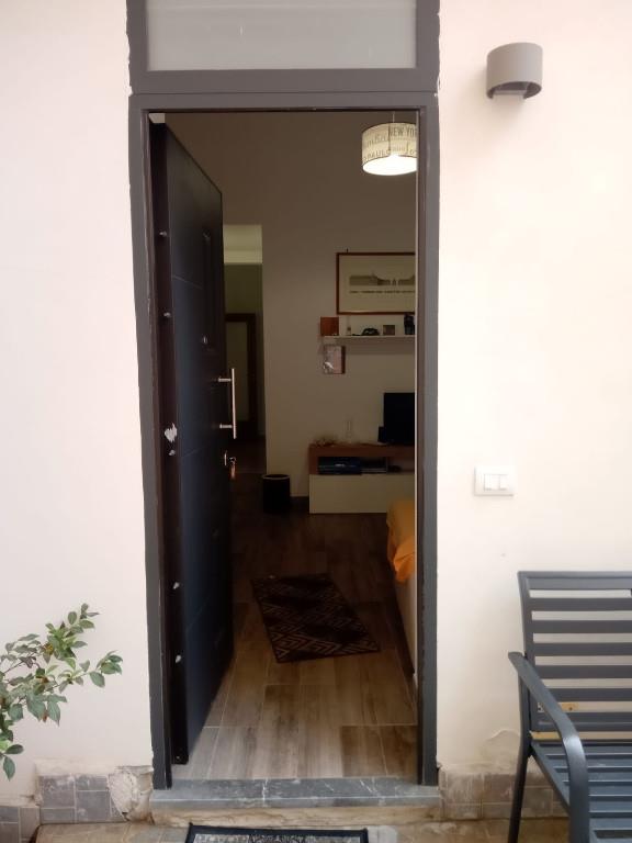 appartamento in vendita a Palermo in zona Malaspina/Palagonia