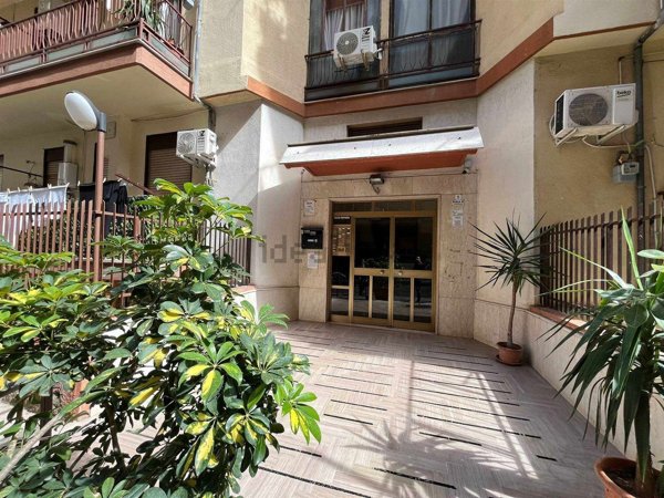 quadrivano in vendita a Palermo in zona Calatafimi / Cuba