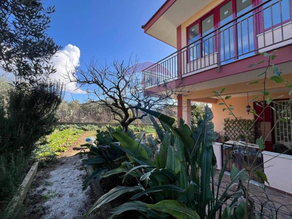 casa indipendente in vendita a Palermo in zona Cruillas