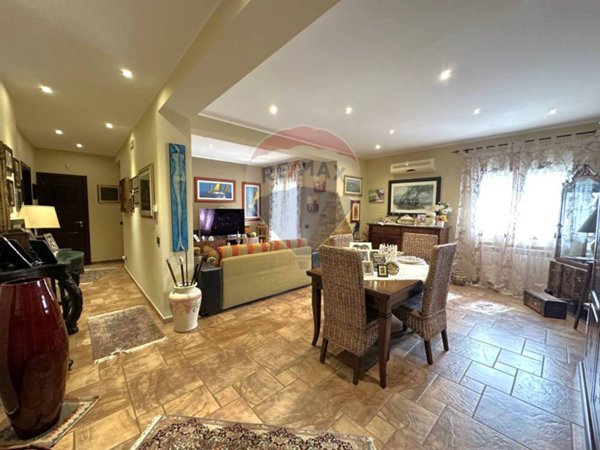 appartamento in vendita a Palermo in zona Montegrappa / Santa Rosalia