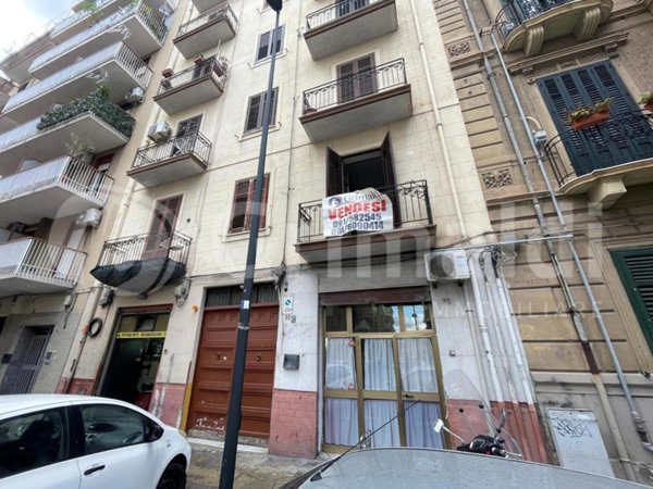 appartamento in vendita a Palermo in zona Montegrappa / Santa Rosalia