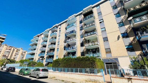appartamento in vendita a Palermo in zona Oreto