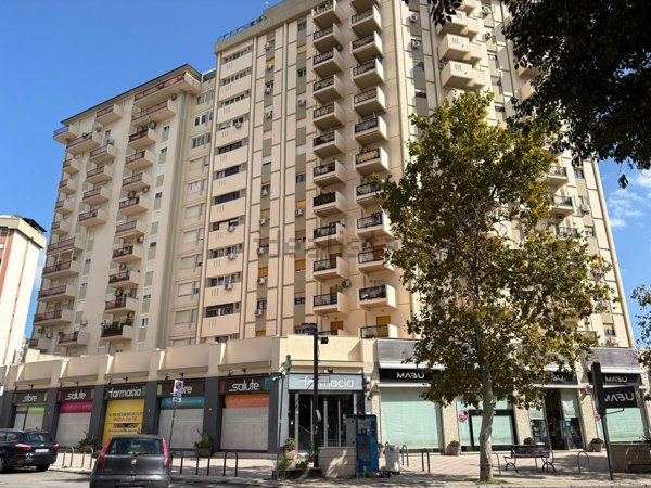 appartamento in vendita a Palermo