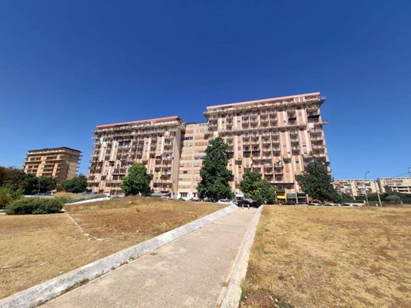 appartamento in vendita a Palermo in zona Chiavelli