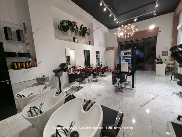 locale di sgombero in vendita a Palermo in zona Libertà