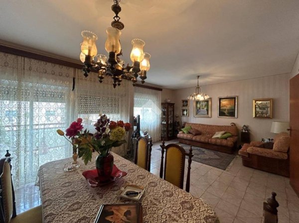 appartamento in vendita a Palermo