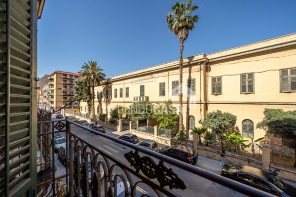 appartamento in vendita a Palermo in zona Calatafimi / Cuba