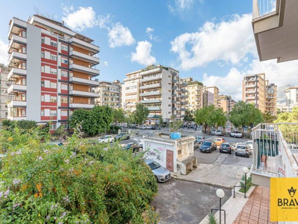 appartamento in vendita a Palermo in zona Libertà