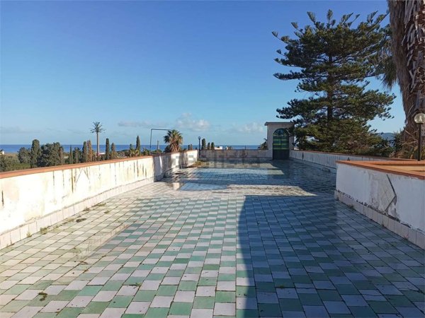 appartamento in vendita a Palermo in zona Acqua dei Corsari