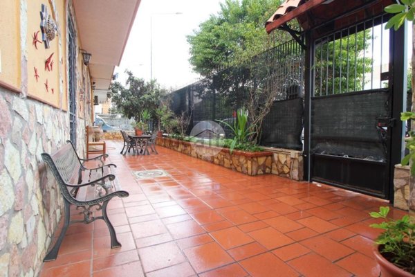 casa indipendente in vendita a Palermo in zona Uditore