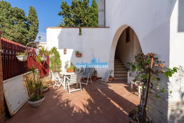 casa indipendente in vendita a Palermo in zona Mondello