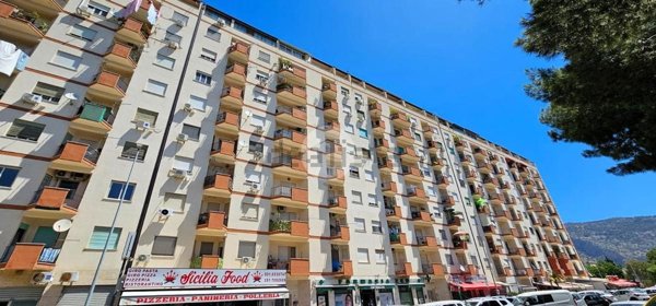 appartamento in vendita a Palermo in zona Pallavicino