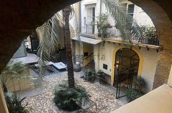 appartamento in vendita a Palermo in zona Centro storico