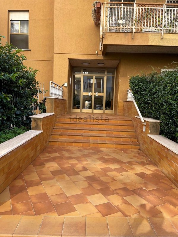 appartamento in vendita a Palermo in zona Resuttana