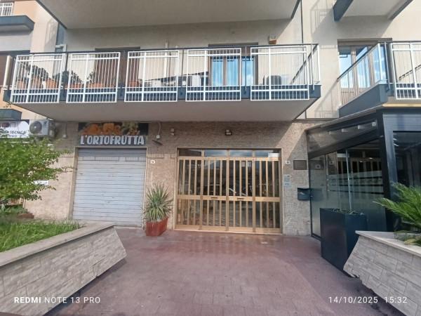 appartamento in vendita a Palermo in zona Malaspina/Palagonia